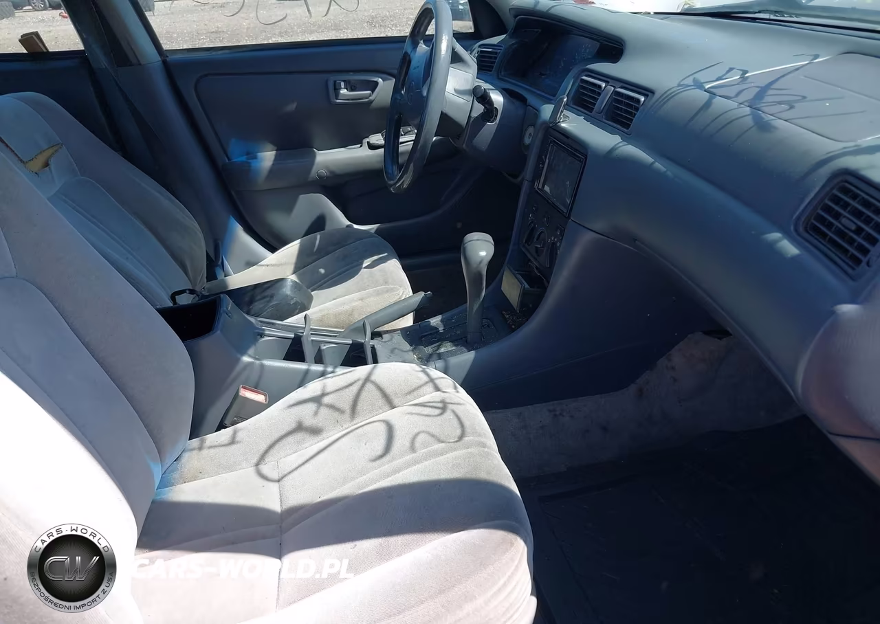2000 Toyota Camry Ce VIN:4T1BG22K0YU639302 - 5