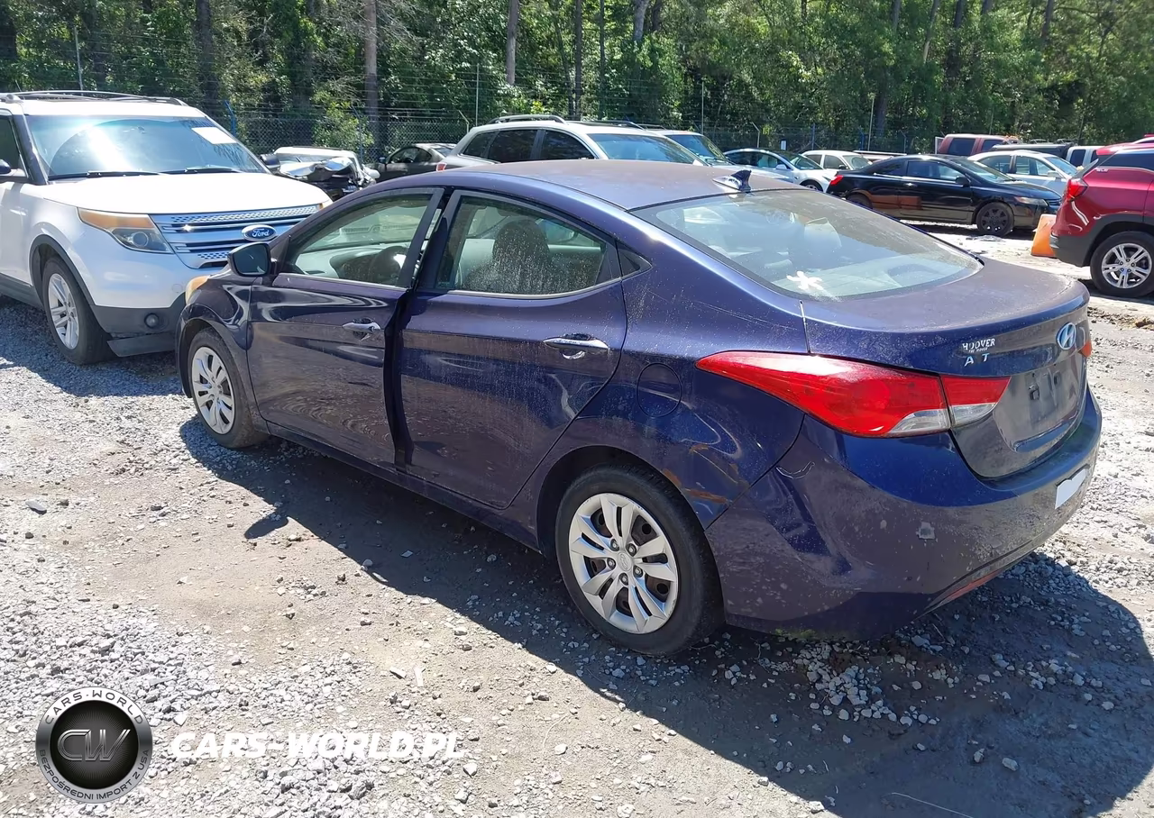 2011 Hyundai Elantra Gls VIN:5NPDH4AE6BH035241 - 3