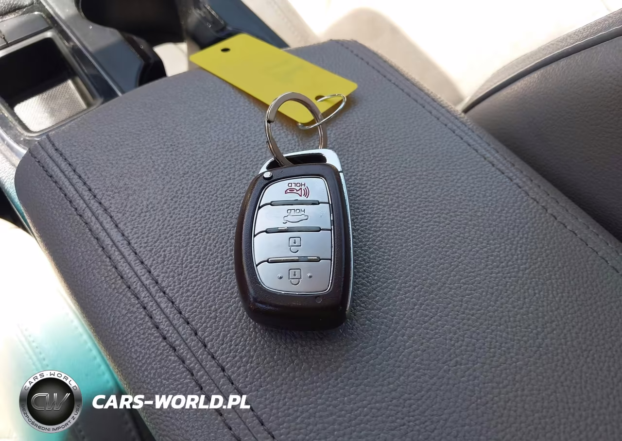 2017 Hyundai Sonata Sport VIN:5NPE34AF9HH590138 - 11