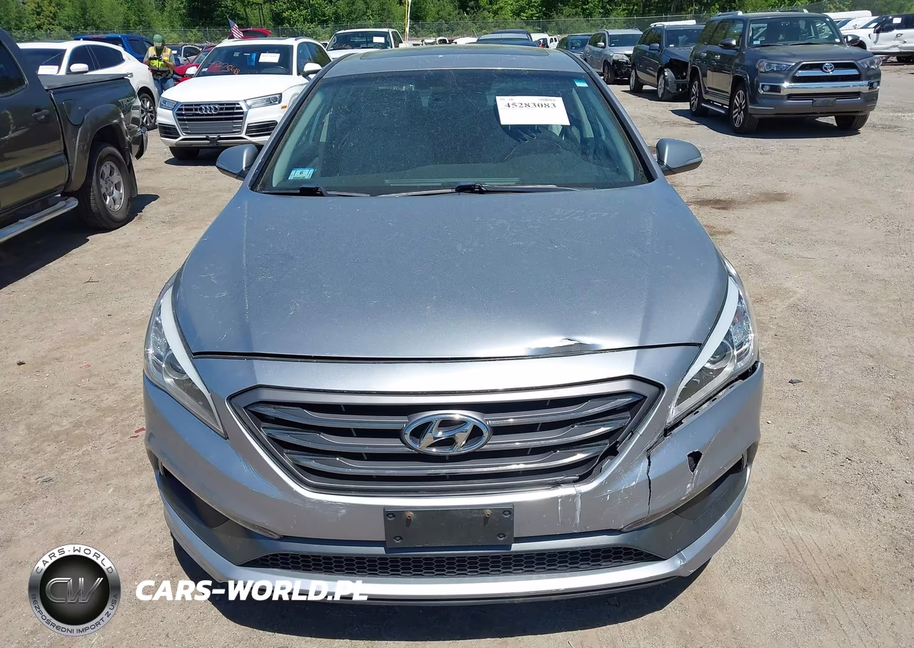 2017 Hyundai Sonata Sport VIN:5NPE34AF9HH590138 - 12