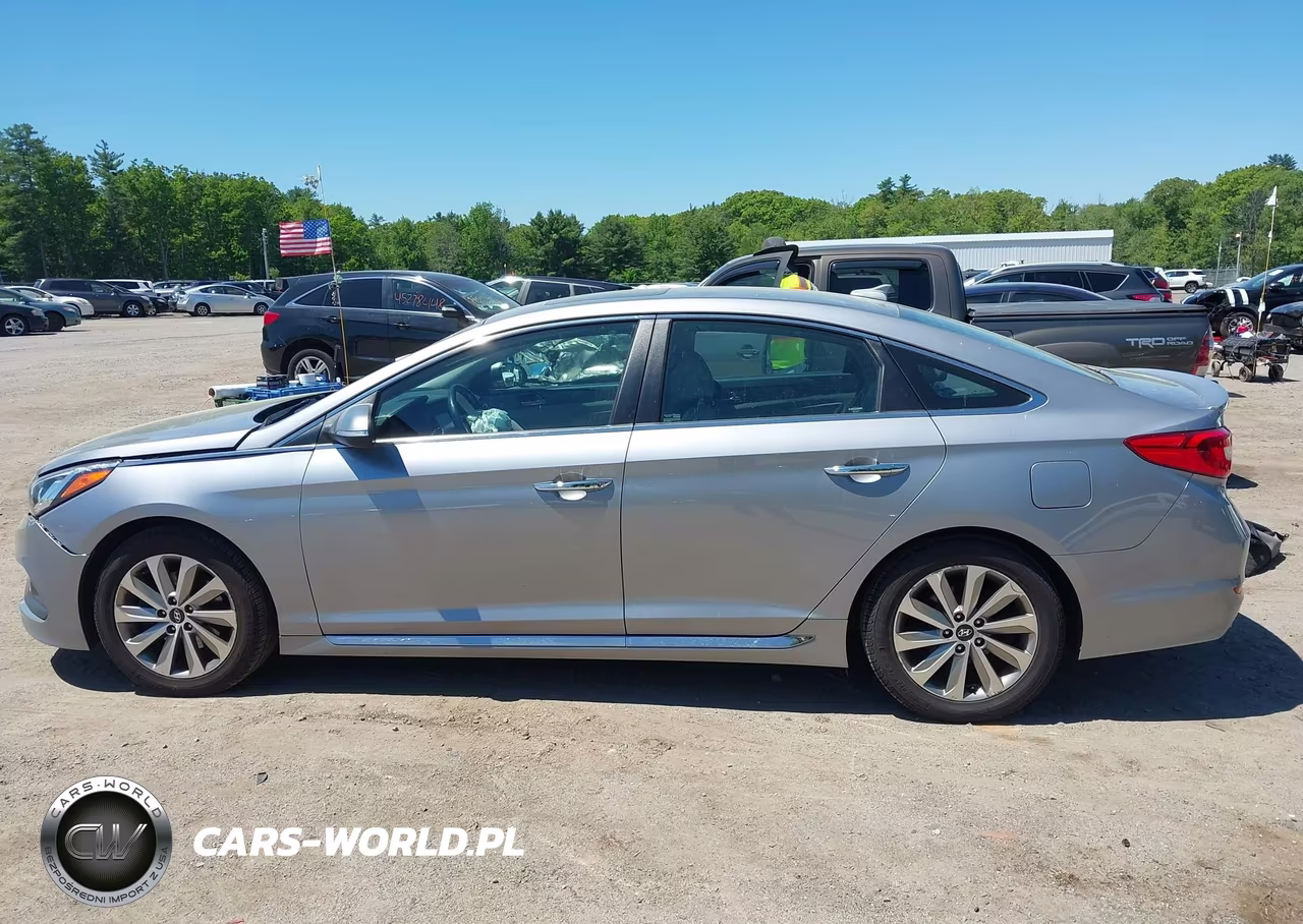 2017 Hyundai Sonata Sport VIN:5NPE34AF9HH590138 - 14