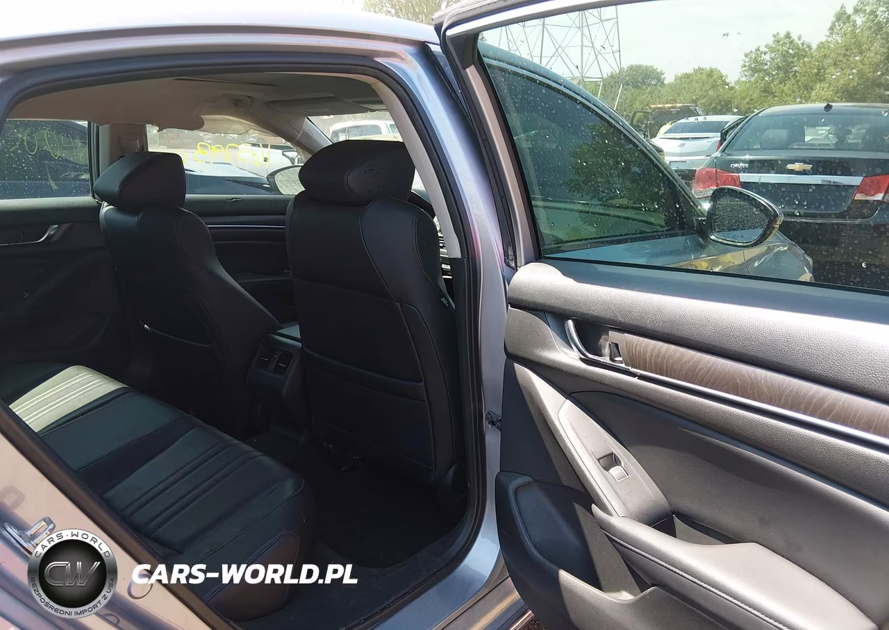 2018 Honda Accord Ex-L VIN:1HGCV1F53JA090037 - 8