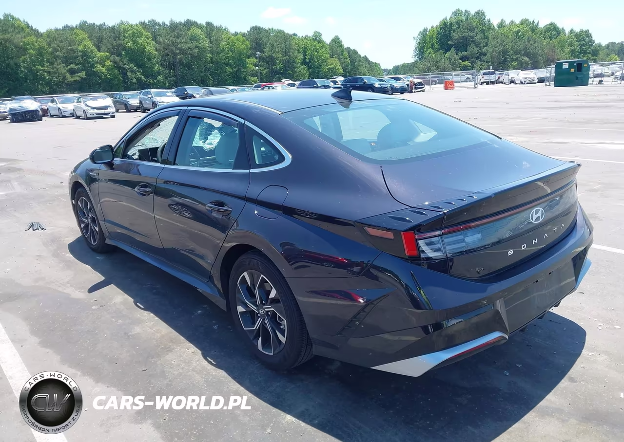 2025 Hyundai Sonata Sel VIN:KMHL64JA2SA517268 - 3