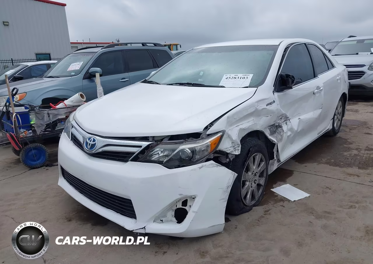 2014 Toyota Camry Hybrid Le VIN:4T1BD1FK0EU110991 - 2