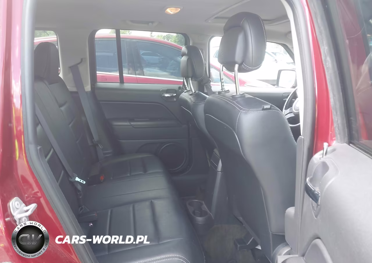 2016 Jeep Patriot High Altitude Edition VIN:1C4NJPFA0GD698611 - 8