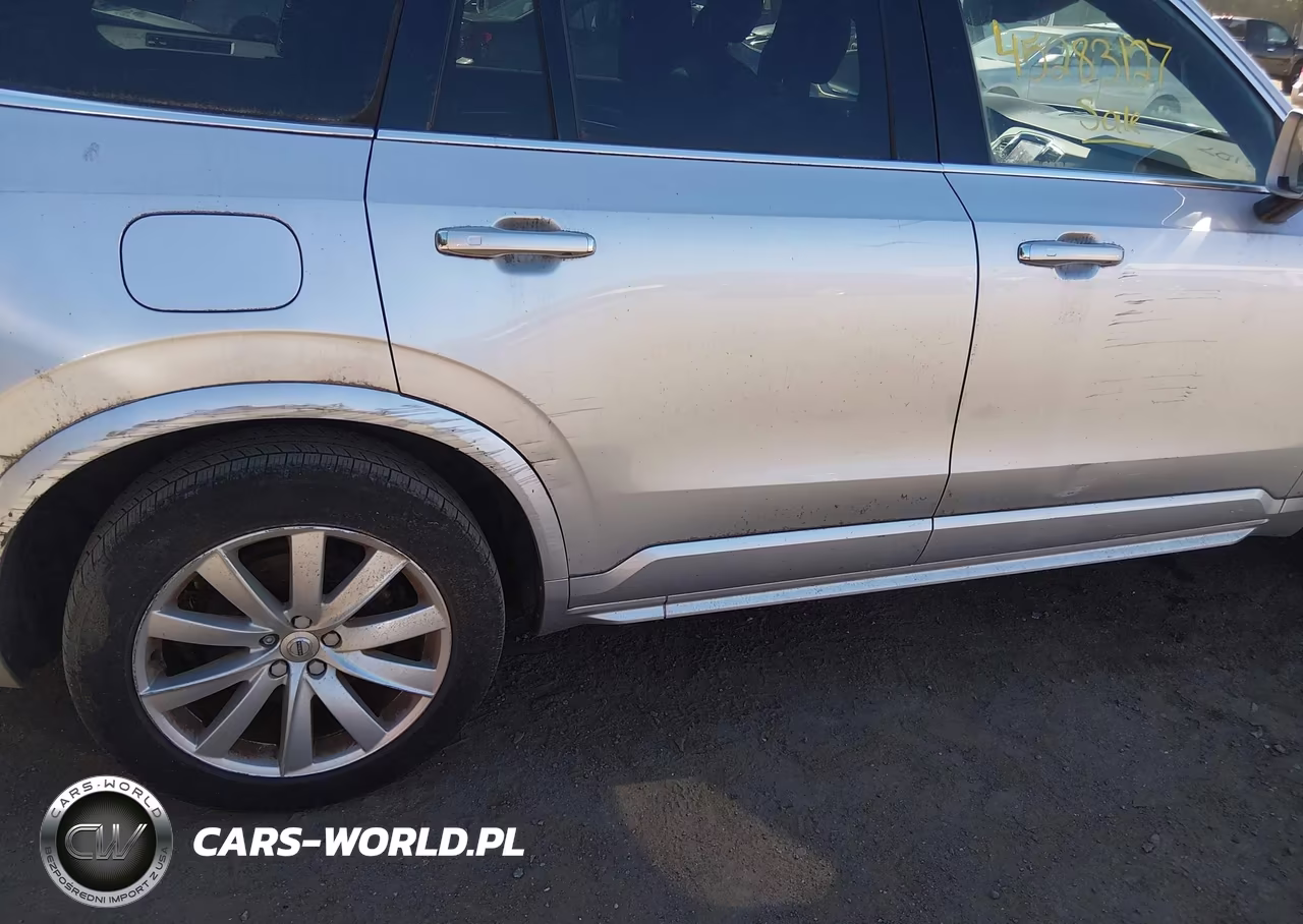 2016 Volvo Xc90 T6 Momentum VIN:YV4A22PK8G1027983 - 17