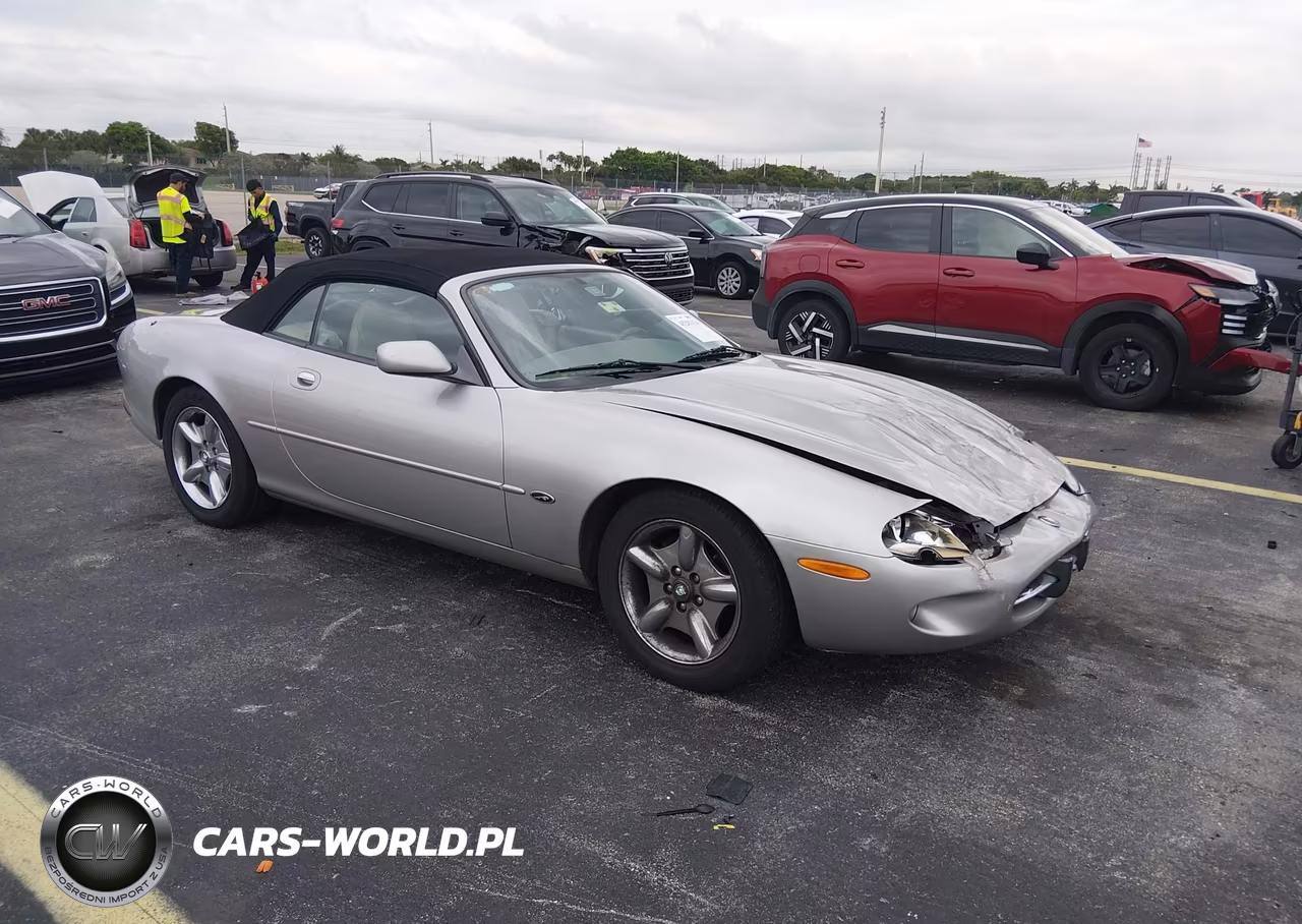 1999 Jaguar Xk8