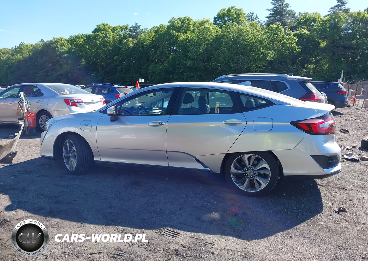 2018 Honda Clarity Plug-In Hybrid VIN:JHMZC5F13JC018115 - 13