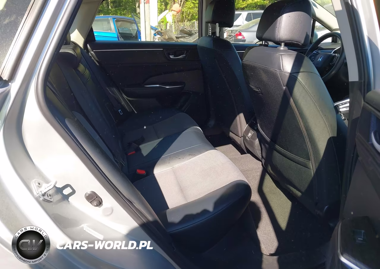 2018 Honda Clarity Plug-In Hybrid VIN:JHMZC5F13JC018115 - 8