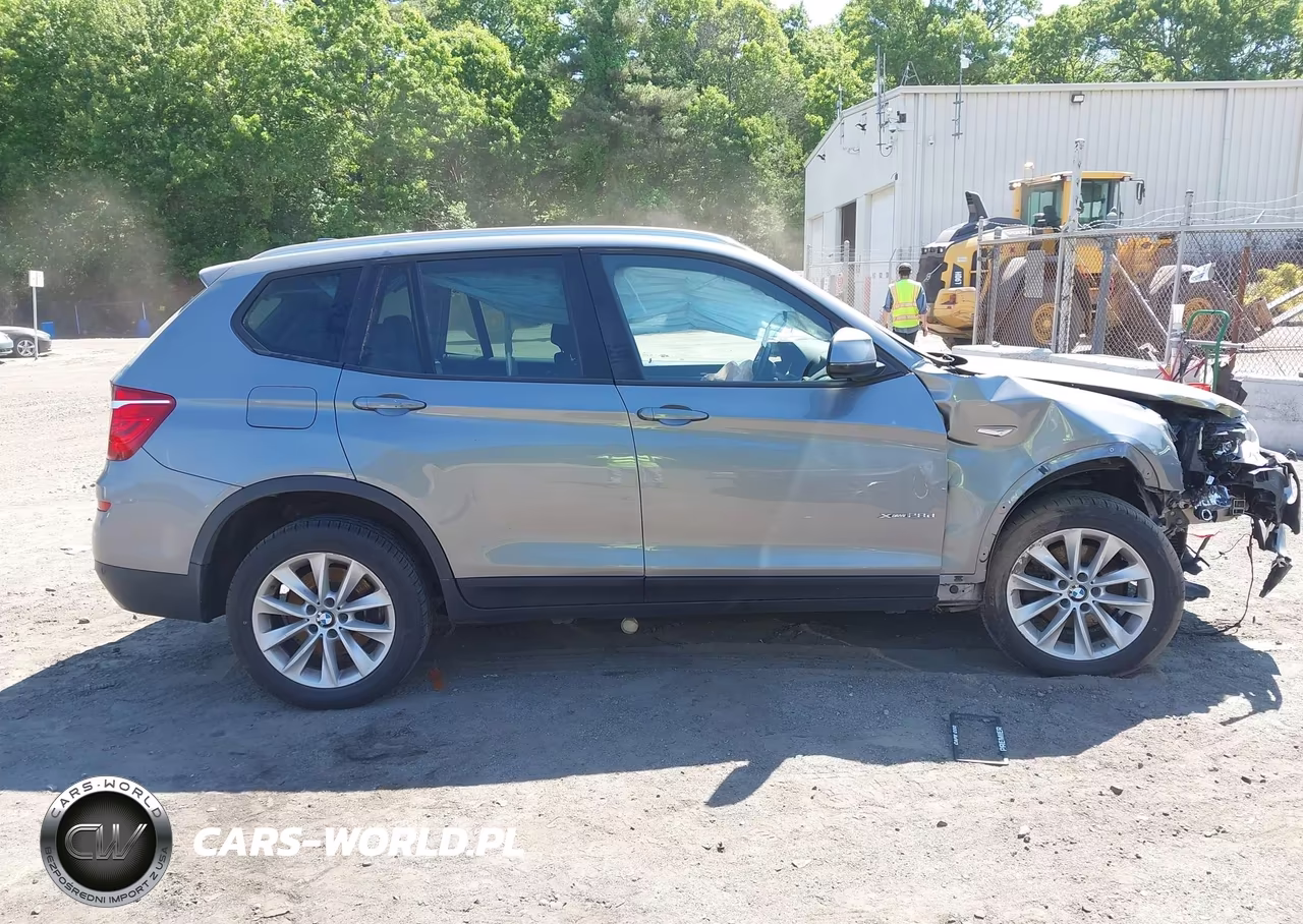2015 BMW X3 xDrive28D VIN:5UXWY3C55F0E97553 - 13