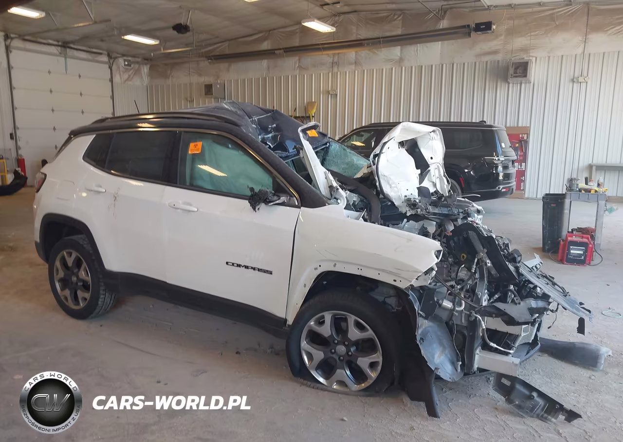 2018 Jeep Compass Limited 4X4 – zdjęcie 1 z 16