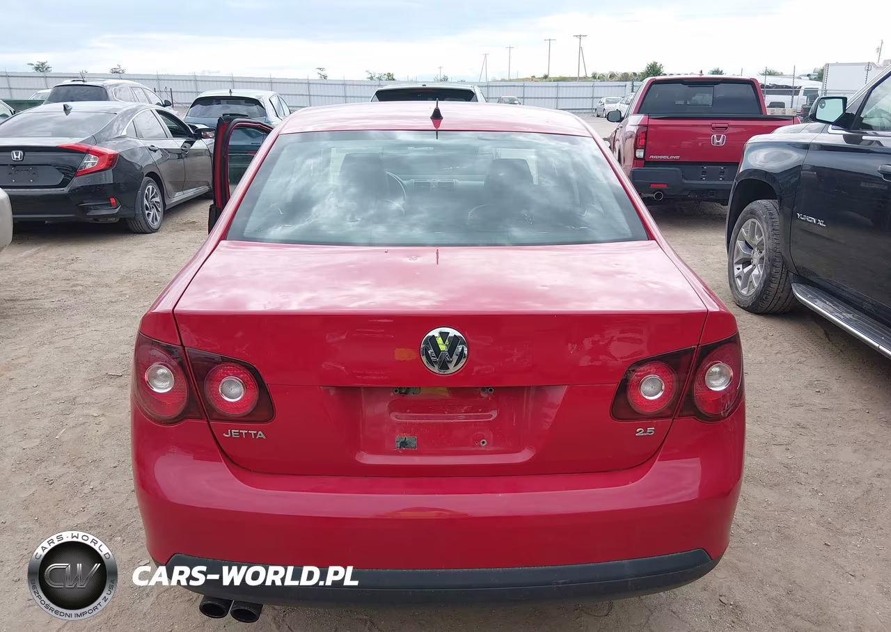 2010 Volkswagen Jetta Limited Edition VIN:3VWAX7AJ1AM109837 - 16