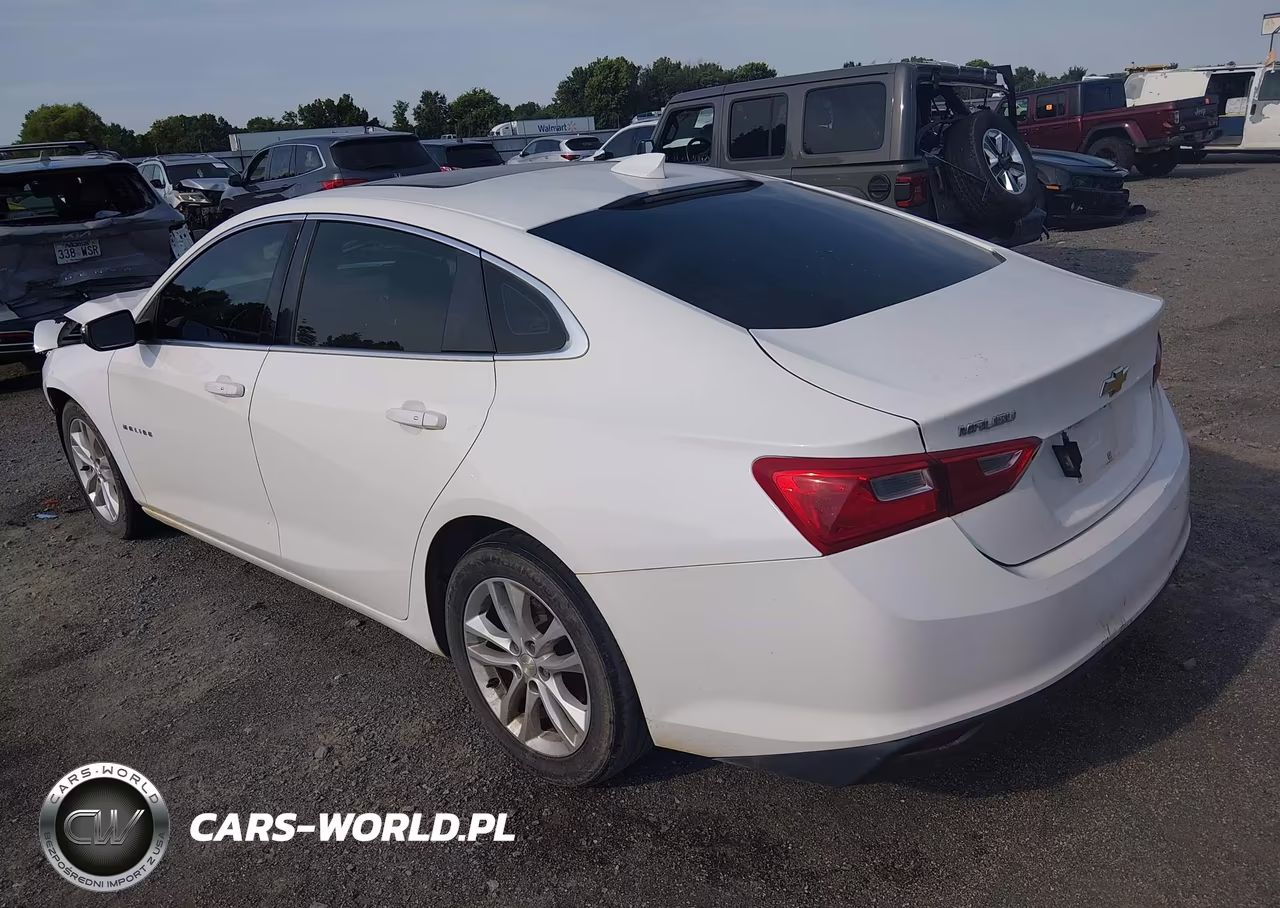 2018 Chevrolet Malibu Lt VIN:1G1ZD5ST8JF142913 - 3