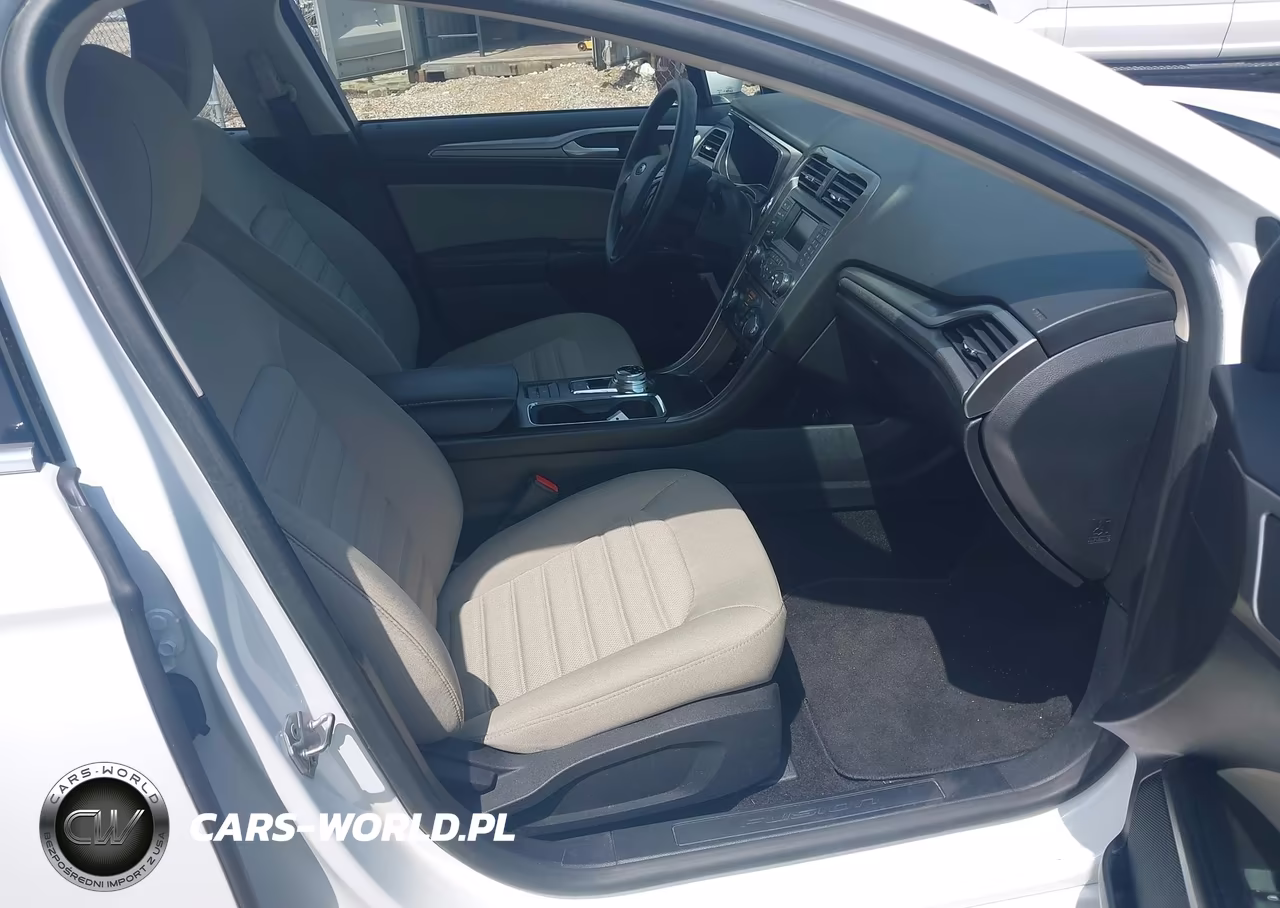 2018 Ford Fusion Hybrid S VIN:3FA6P0UU8JR100177 - 5