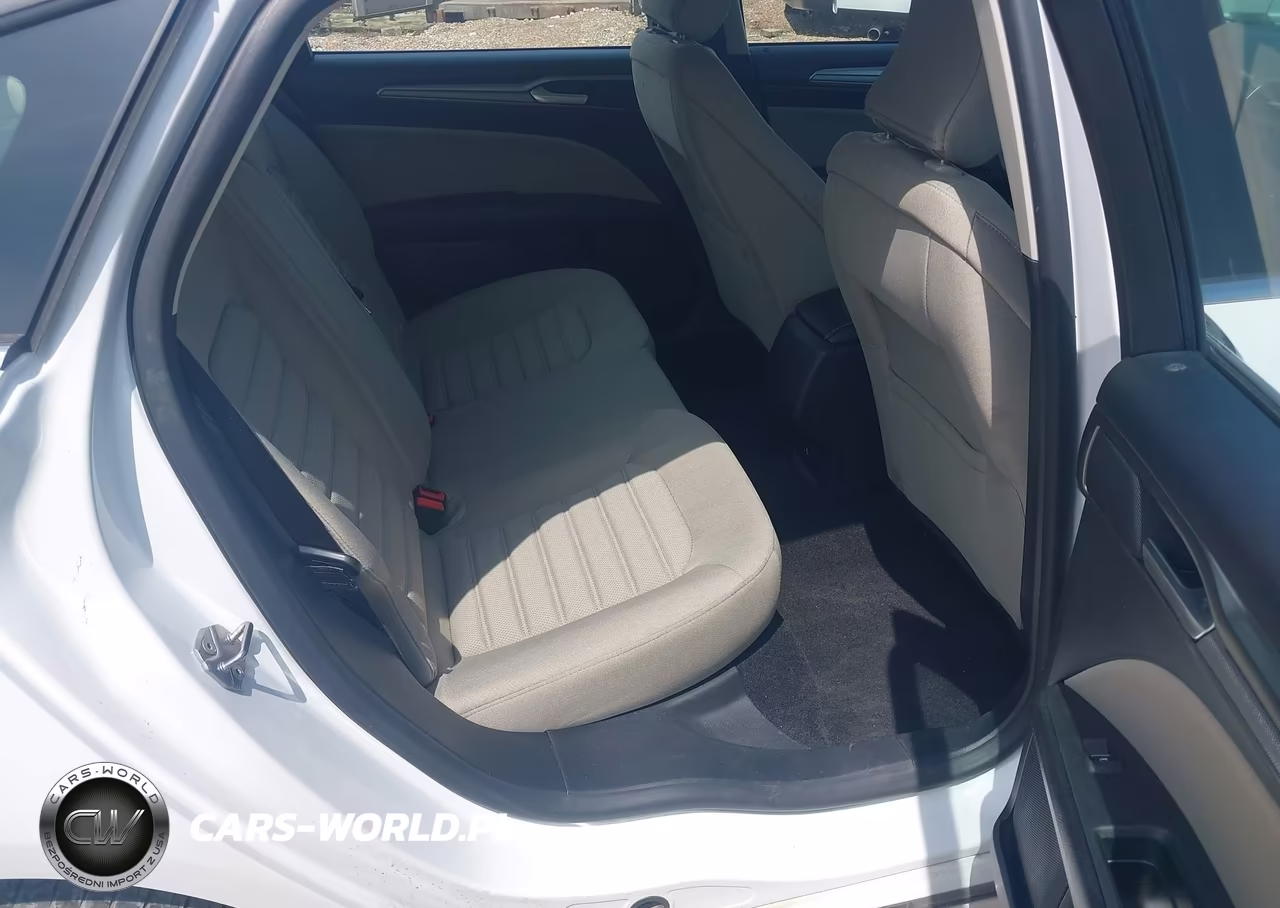 2018 Ford Fusion Hybrid S VIN:3FA6P0UU8JR100177 - 8