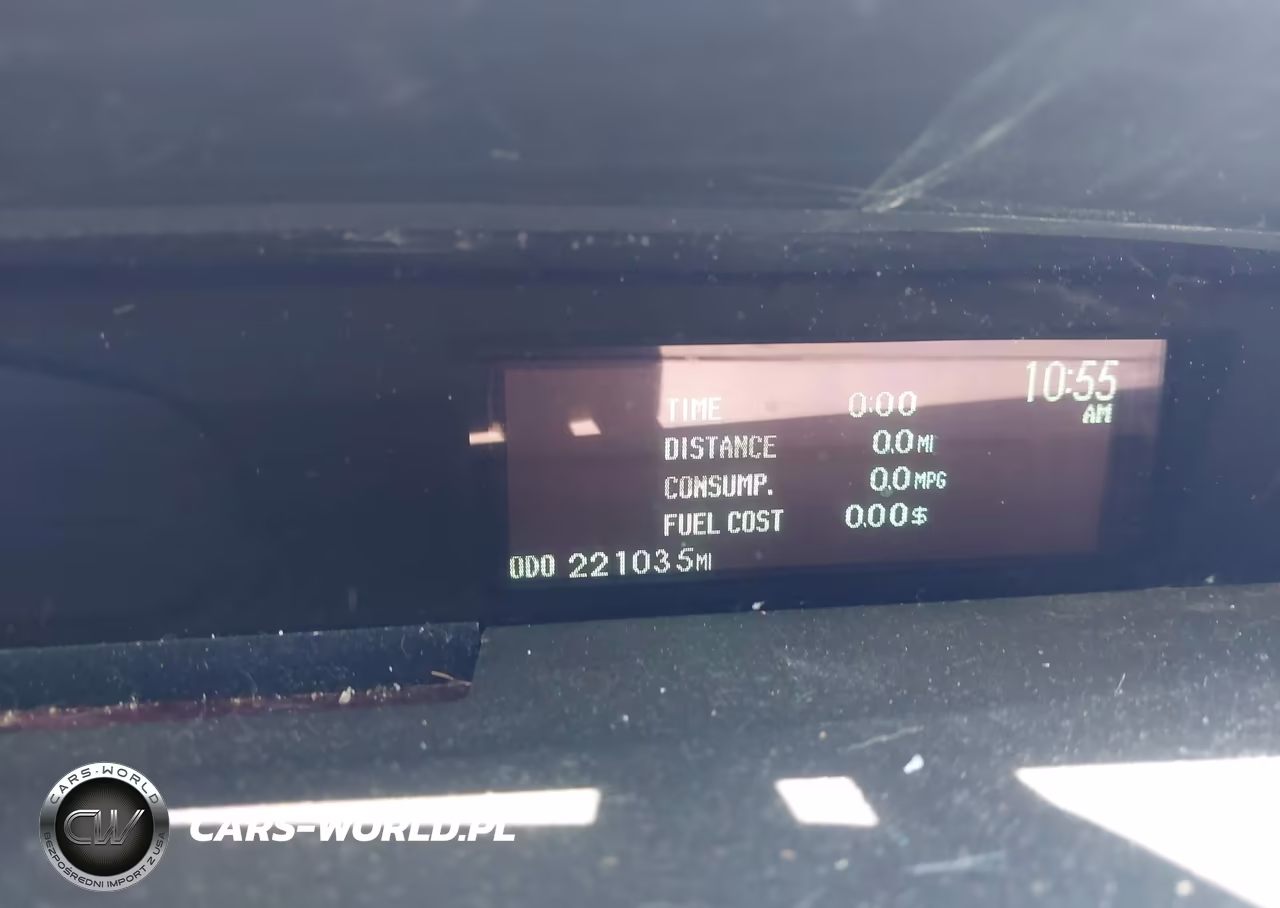 2013 Toyota Prius Two VIN:JTDKN3DU7D1650663 - 15