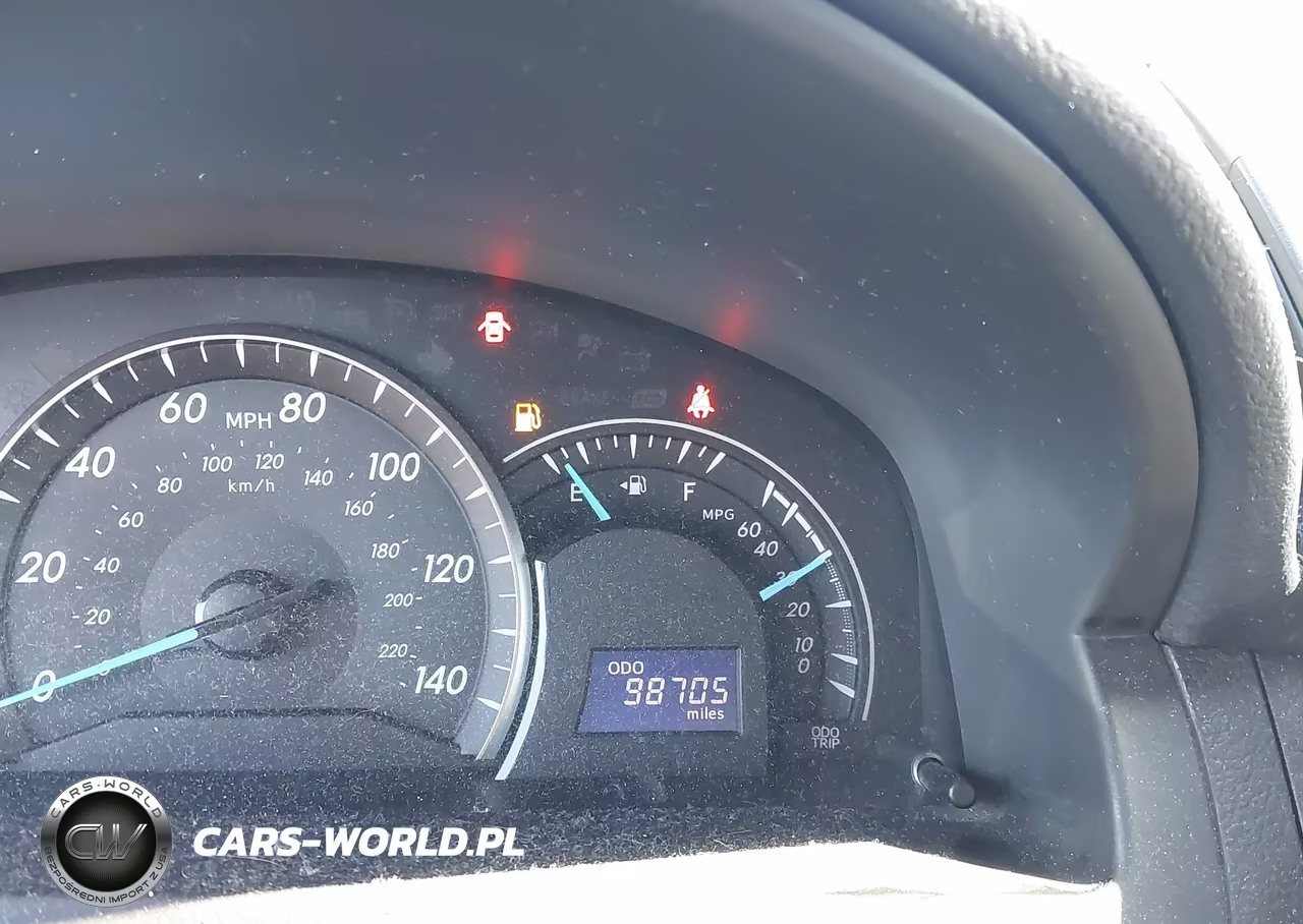 2013 Toyota Camry Le VIN:4T4BF1FK2DR300192 - 16