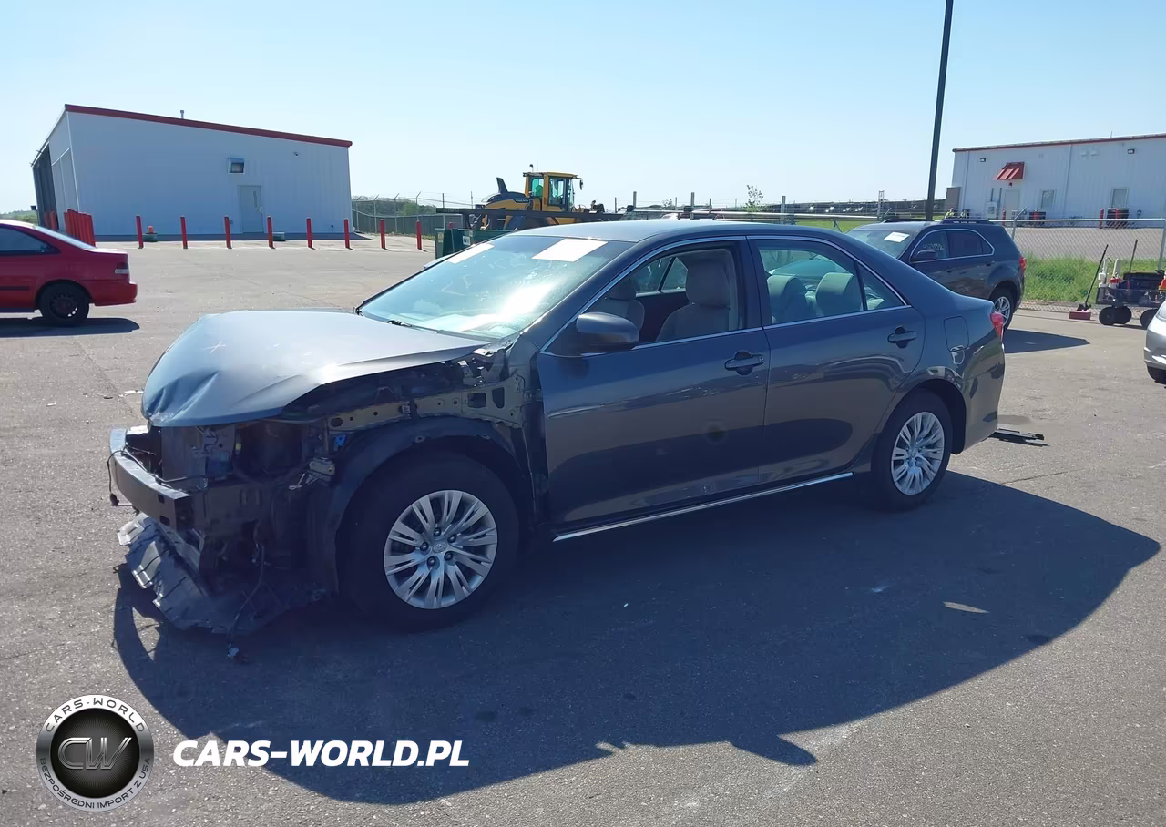 2013 Toyota Camry Le VIN:4T4BF1FK2DR300192 - 2