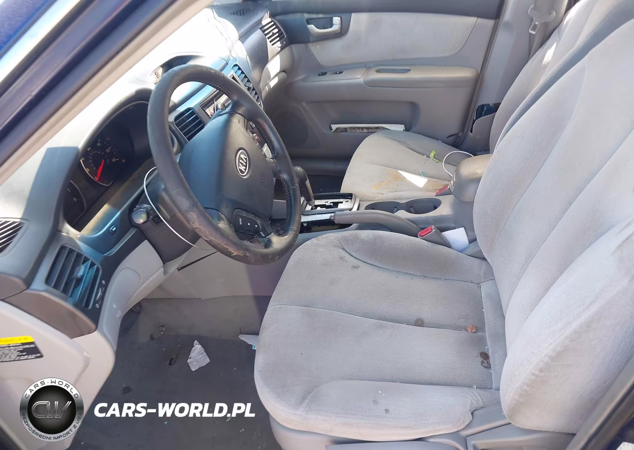 2007 Kia Optima Lx VIN:KNAGE123975114067 - 5