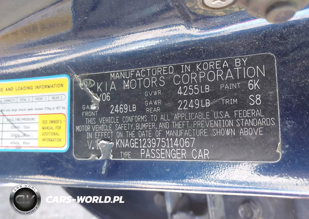 2007 Kia Optima Lx VIN:KNAGE123975114067 - 9