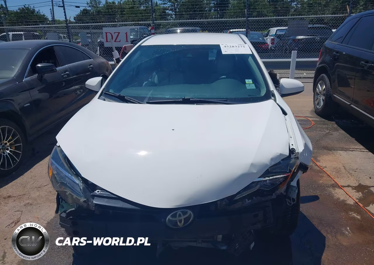 2017 Toyota Corolla Le VIN:2T1BURHEXHC843867 - 13