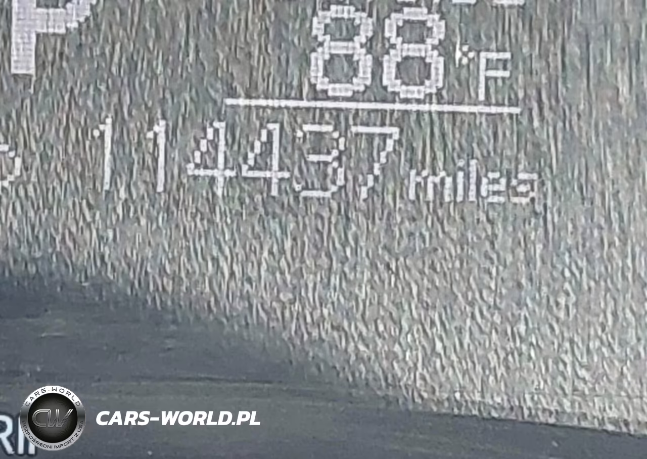 2017 Toyota Corolla Le VIN:2T1BURHEXHC843867 - 16