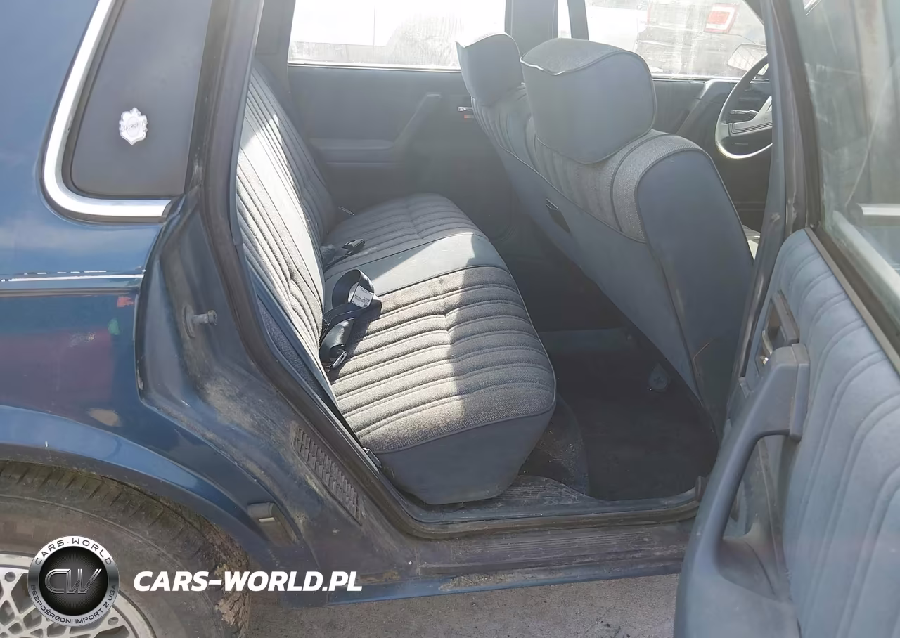 1990 Oldsmobile Cutlass Ciera VIN:2G3AL54R6L2332481 - 8