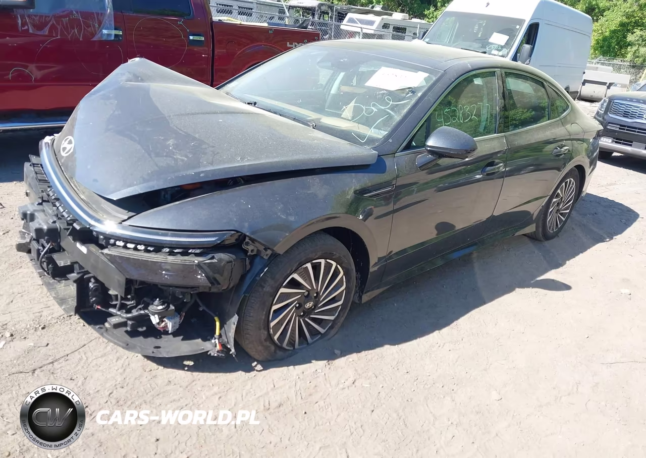 2025 Hyundai Sonata Hybrid Limited VIN:KMHL54JJ2SA104124 - 2