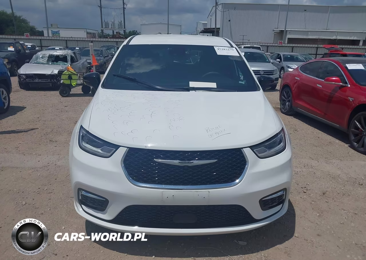 2025 Chrysler Pacifica Select VIN:2C4RC1BG7SR578930 - 12