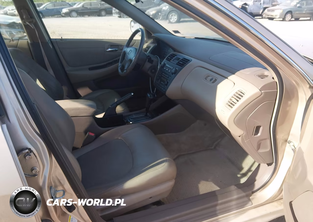 2002 Honda Accord 2.3 Ex VIN:1HGCG56692A036043 - 5