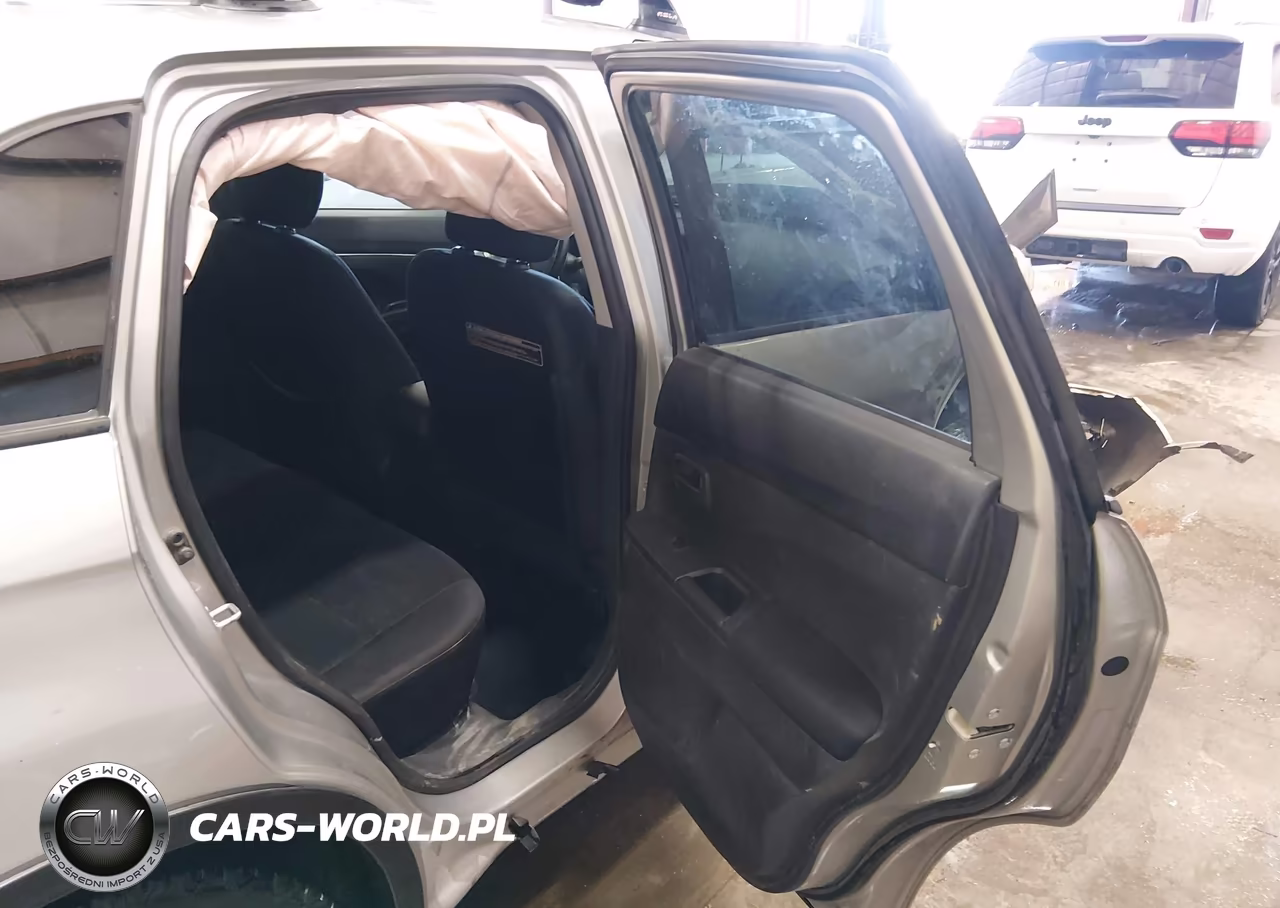 2015 Mitsubishi Outlander Sport Es VIN:4A4AR3AU4FE062003 - 8
