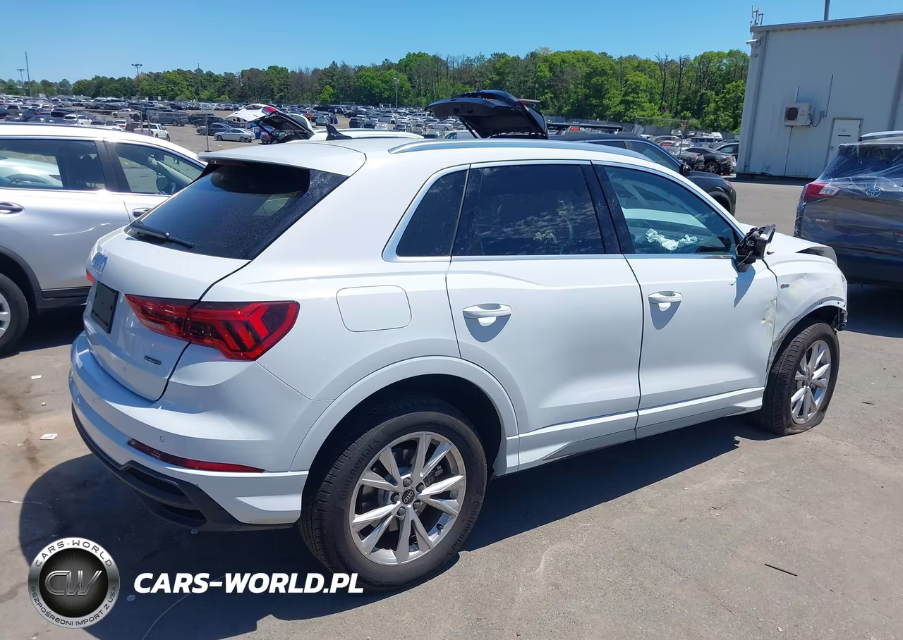 2025 Audi Q3 Premium 45 Tfsi S Line Quattro Tiptronic VIN:WA1DECF37S1092835 - 4