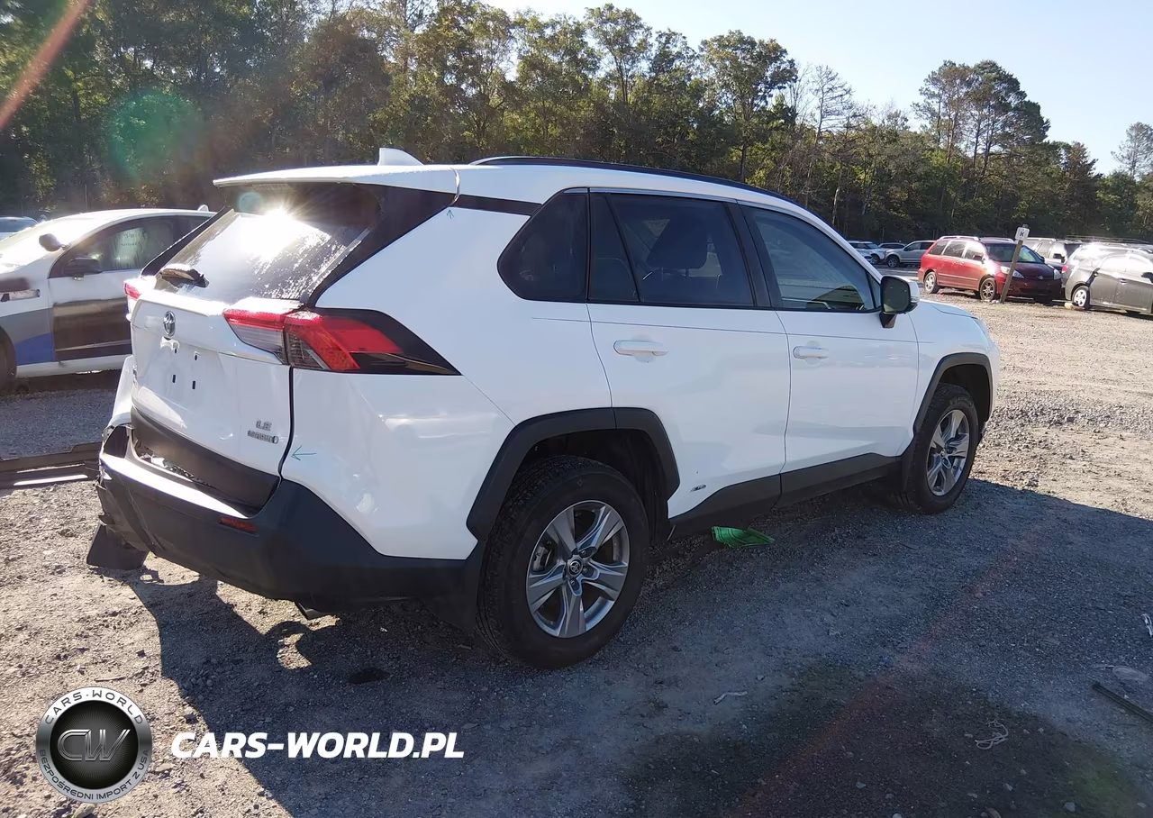 2024 Toyota Rav4 Hybrid Le VIN:4T3MWRFV0RU157947 - 4