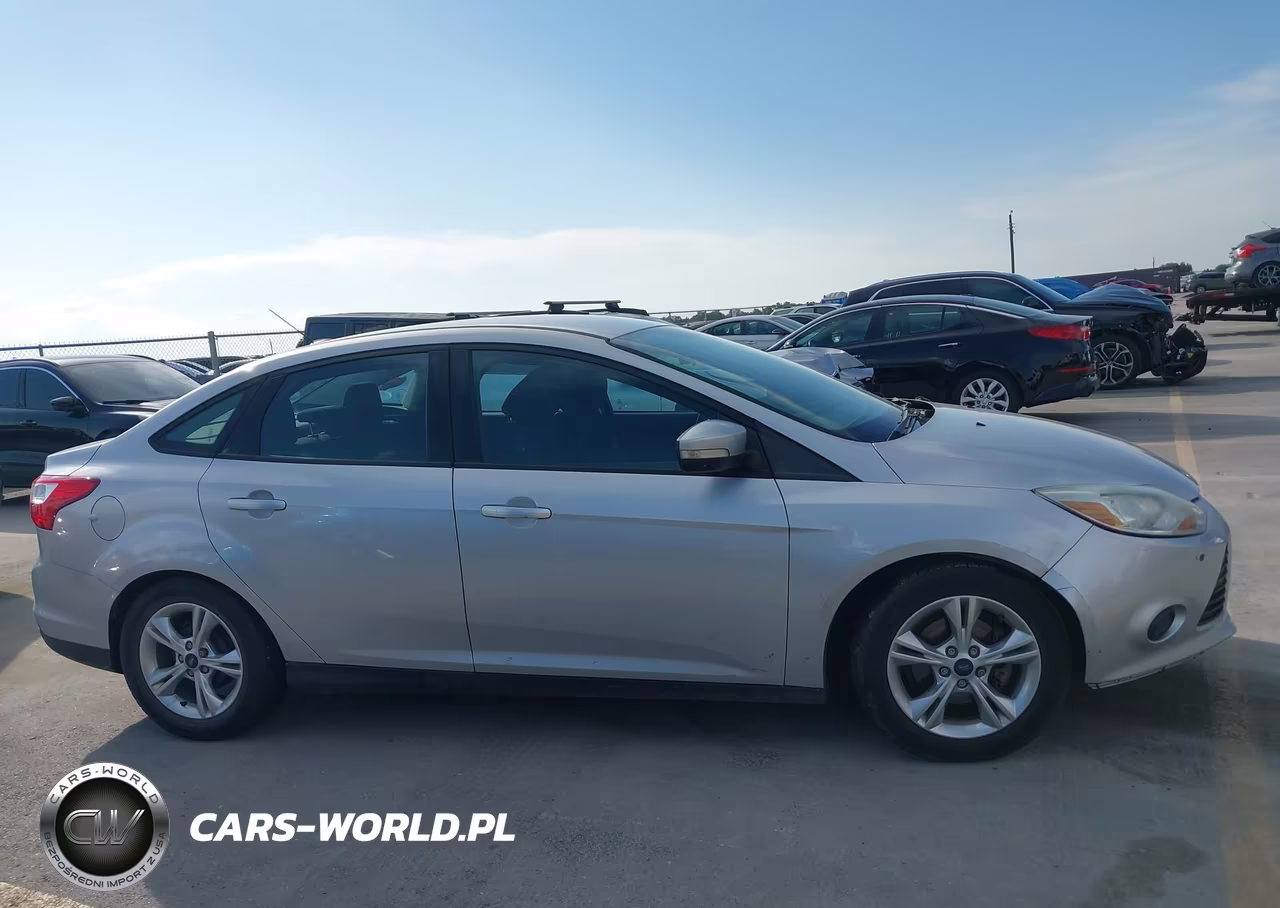 2014 Ford Focus Se VIN:1FADP3F26EL183441 - 13