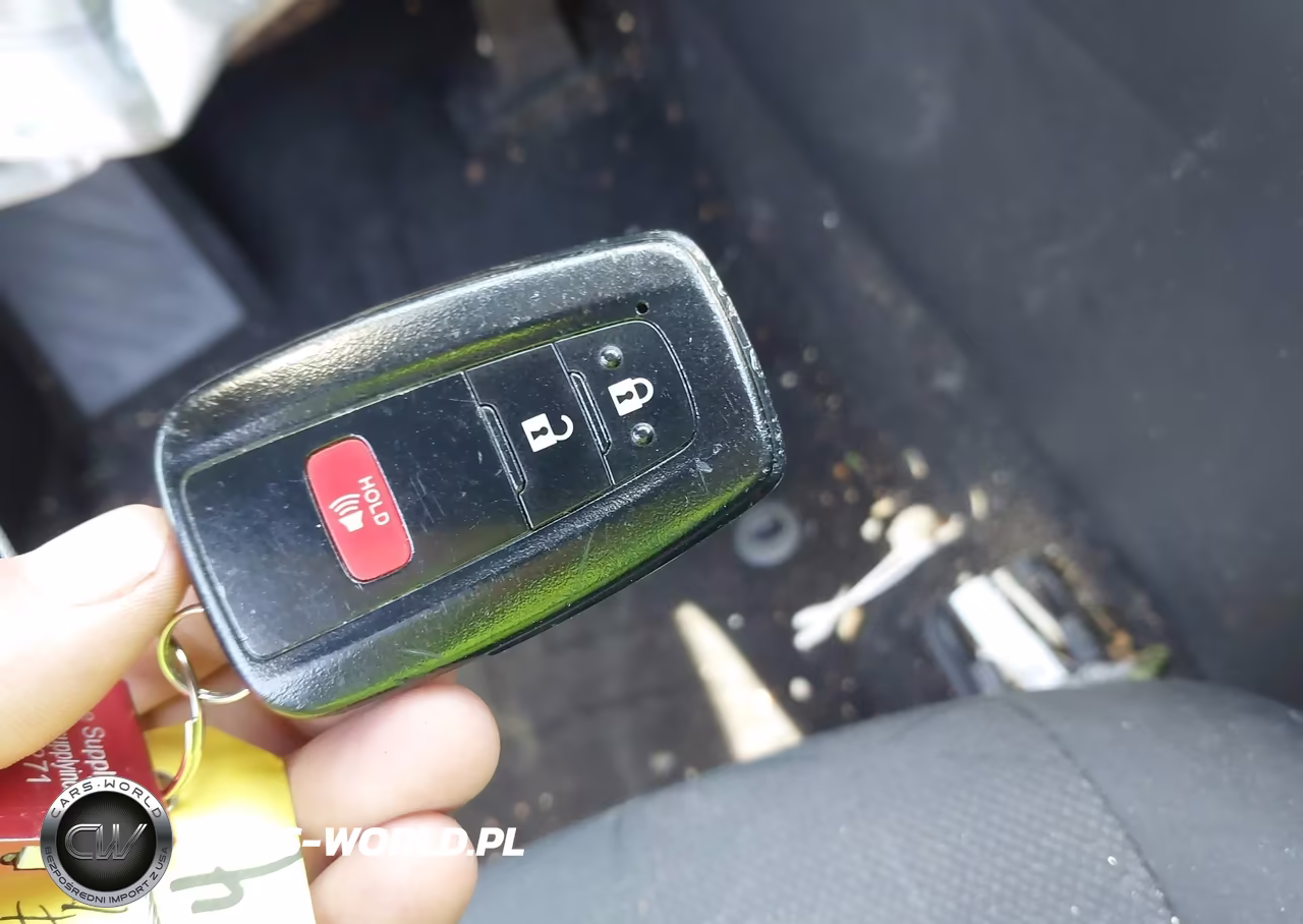 2019 Toyota Rav4 Xle VIN:2T3P1RFV3KW041952 - 11