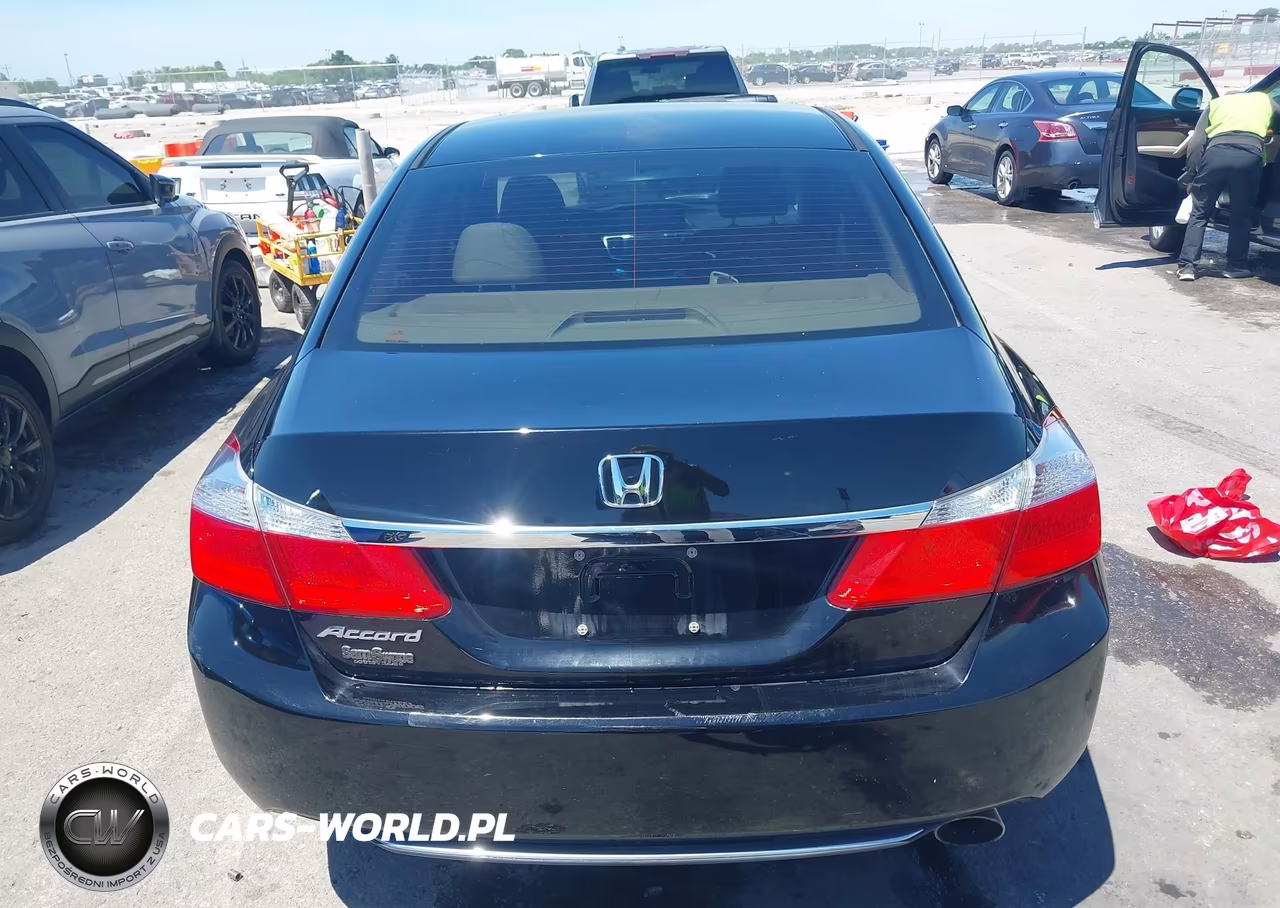 2015 Honda Accord Lx VIN:1HGCR2F30FA268129 - 16