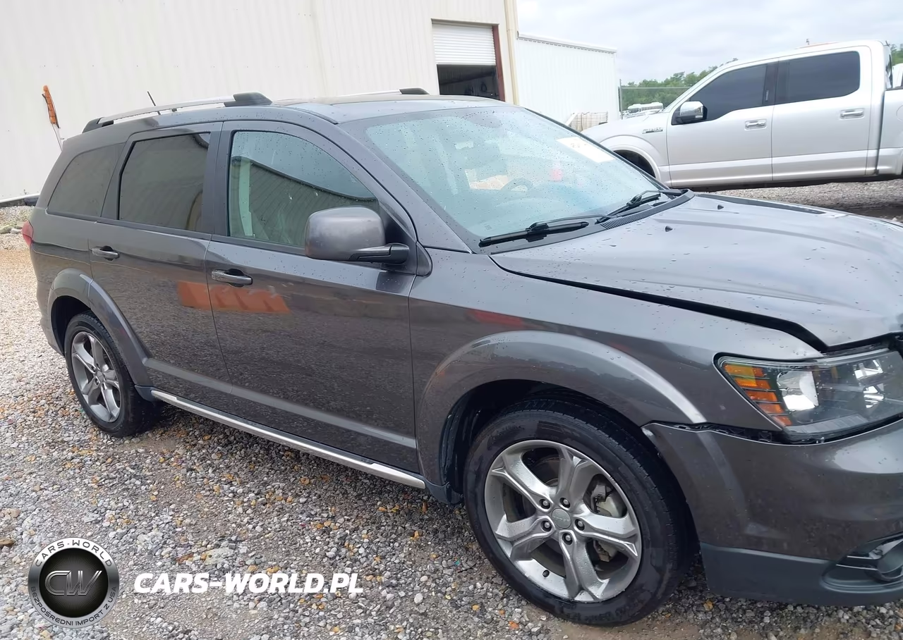 2017 Dodge Journey Crossroad Plus VIN:3C4PDCGB2HT676976 - 13