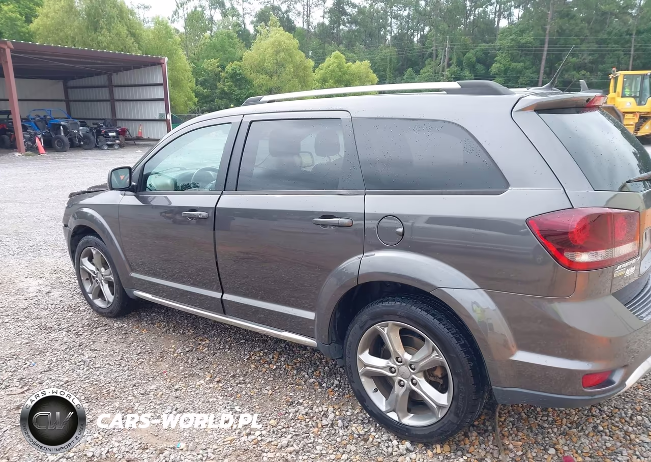 2017 Dodge Journey Crossroad Plus VIN:3C4PDCGB2HT676976 - 14