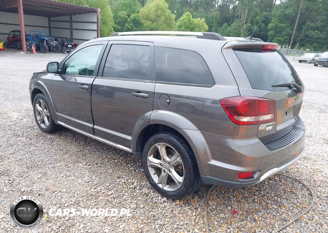 2017 Dodge Journey Crossroad Plus VIN:3C4PDCGB2HT676976 - 3