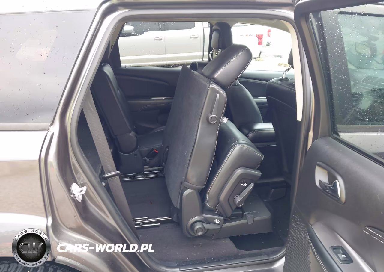 2017 Dodge Journey Crossroad Plus VIN:3C4PDCGB2HT676976 - 8
