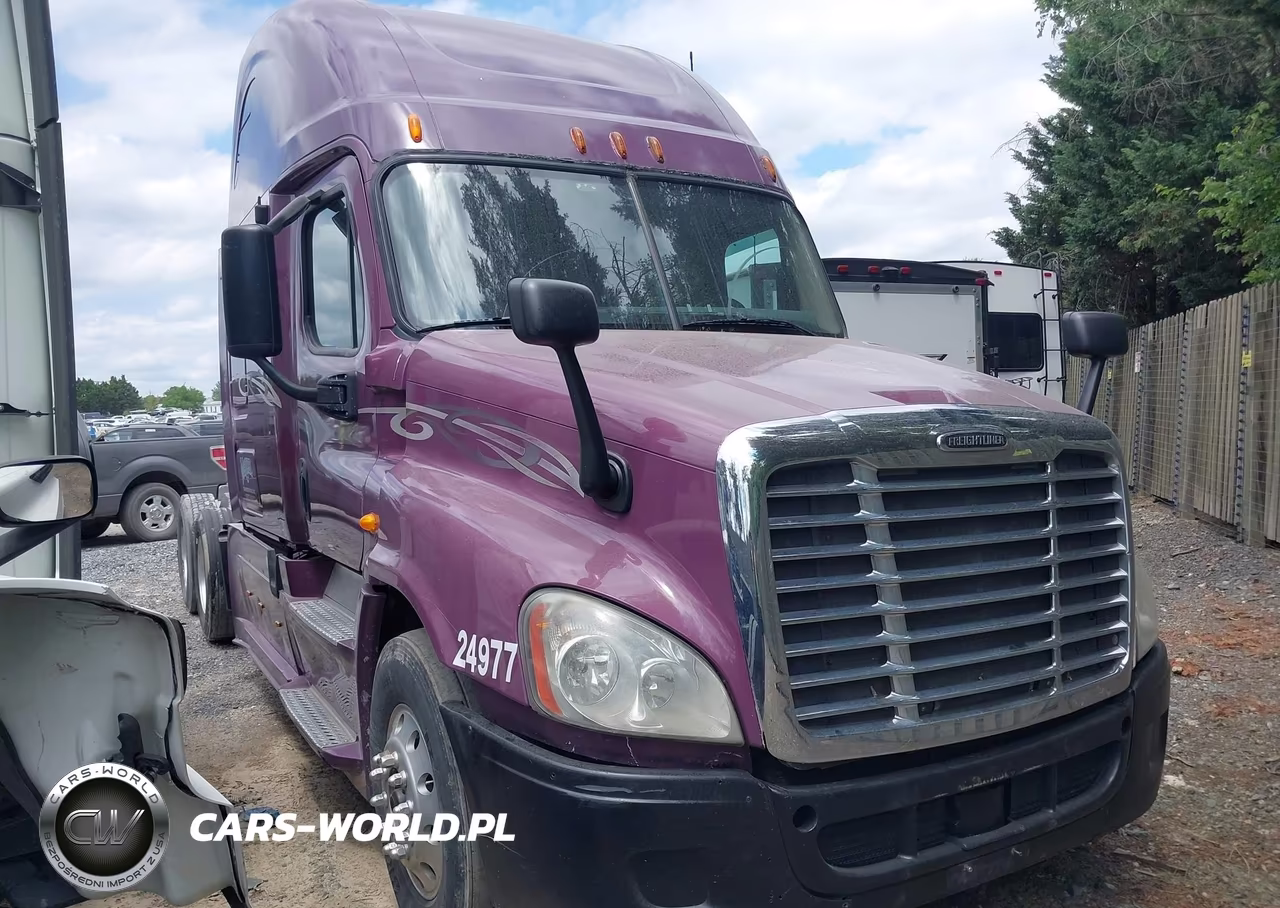 2013 Freightliner Cascadia 125 – zdjęcie 1 z 23