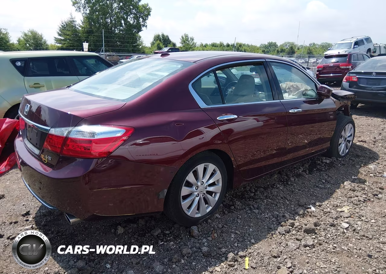 2015 Honda Accord Ex-L V-6 VIN:1HGCR3F83FA031975 - 4