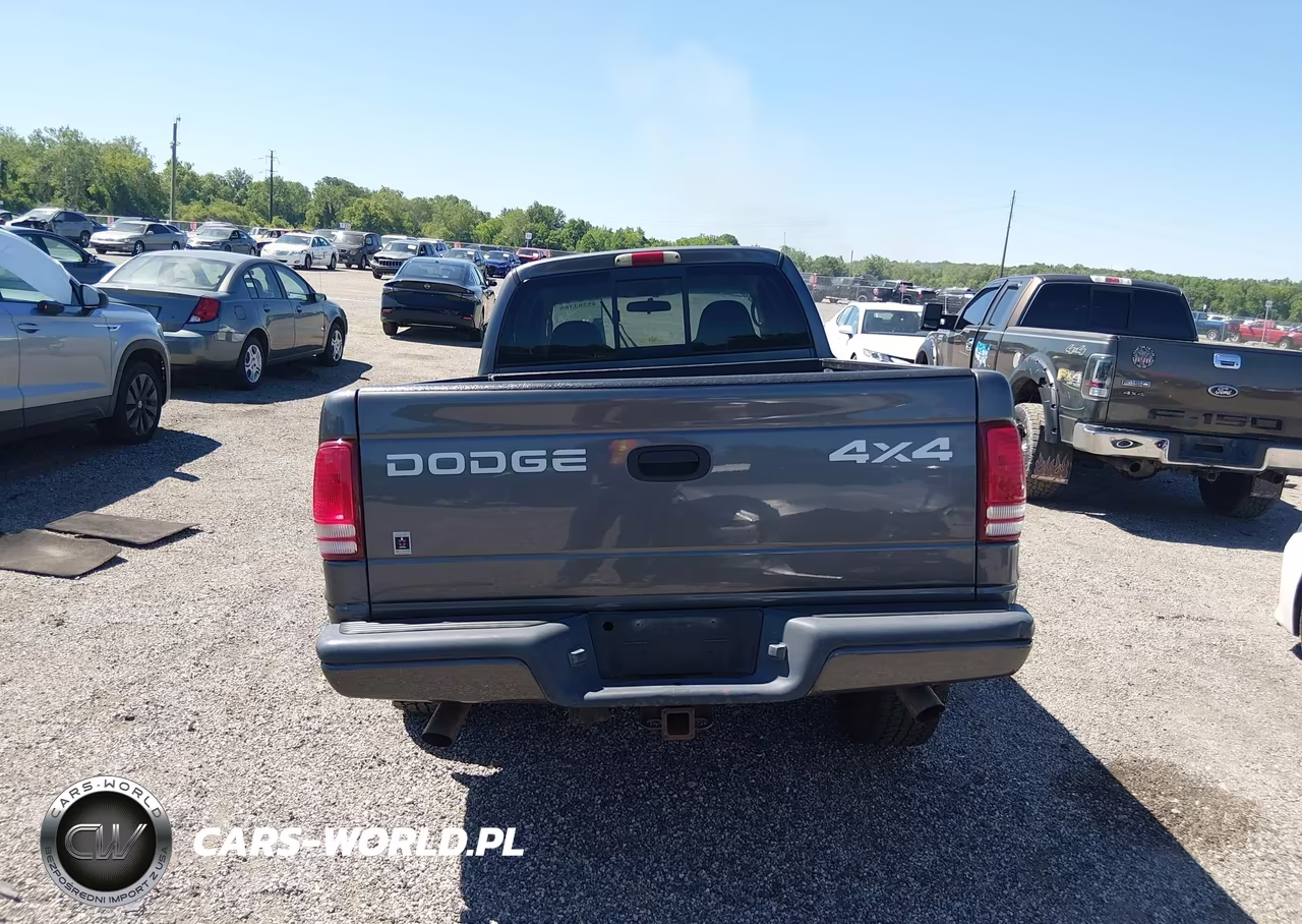 2002 Dodge Dakota Sport VIN:1B7GG32N52S677315 - 16