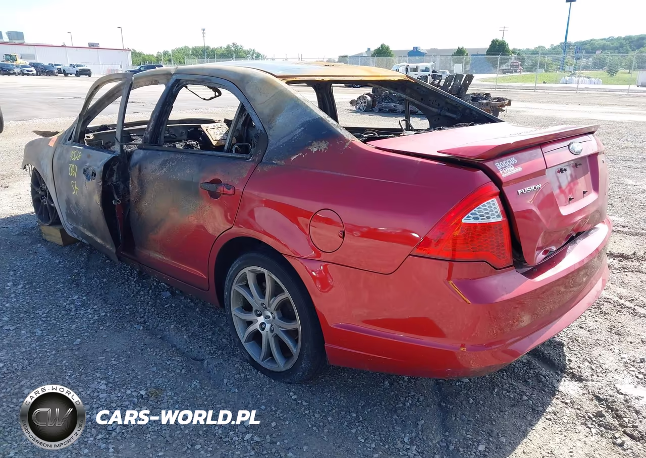 2011 Ford Fusion Se VIN:3FAHP0HA7BR114114 - 3