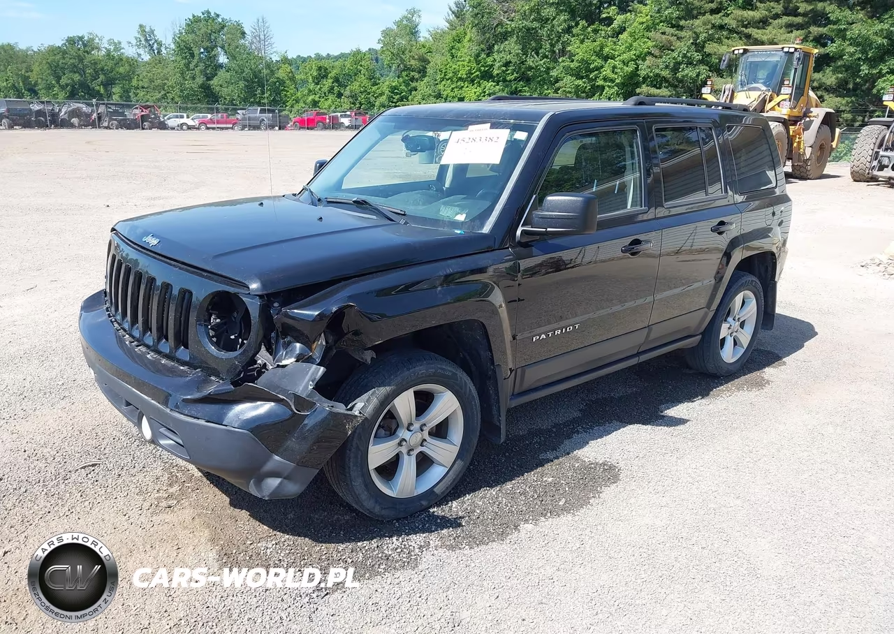 2015 Jeep Patriot Latitude VIN:1C4NJRFBXFD184686 - 2