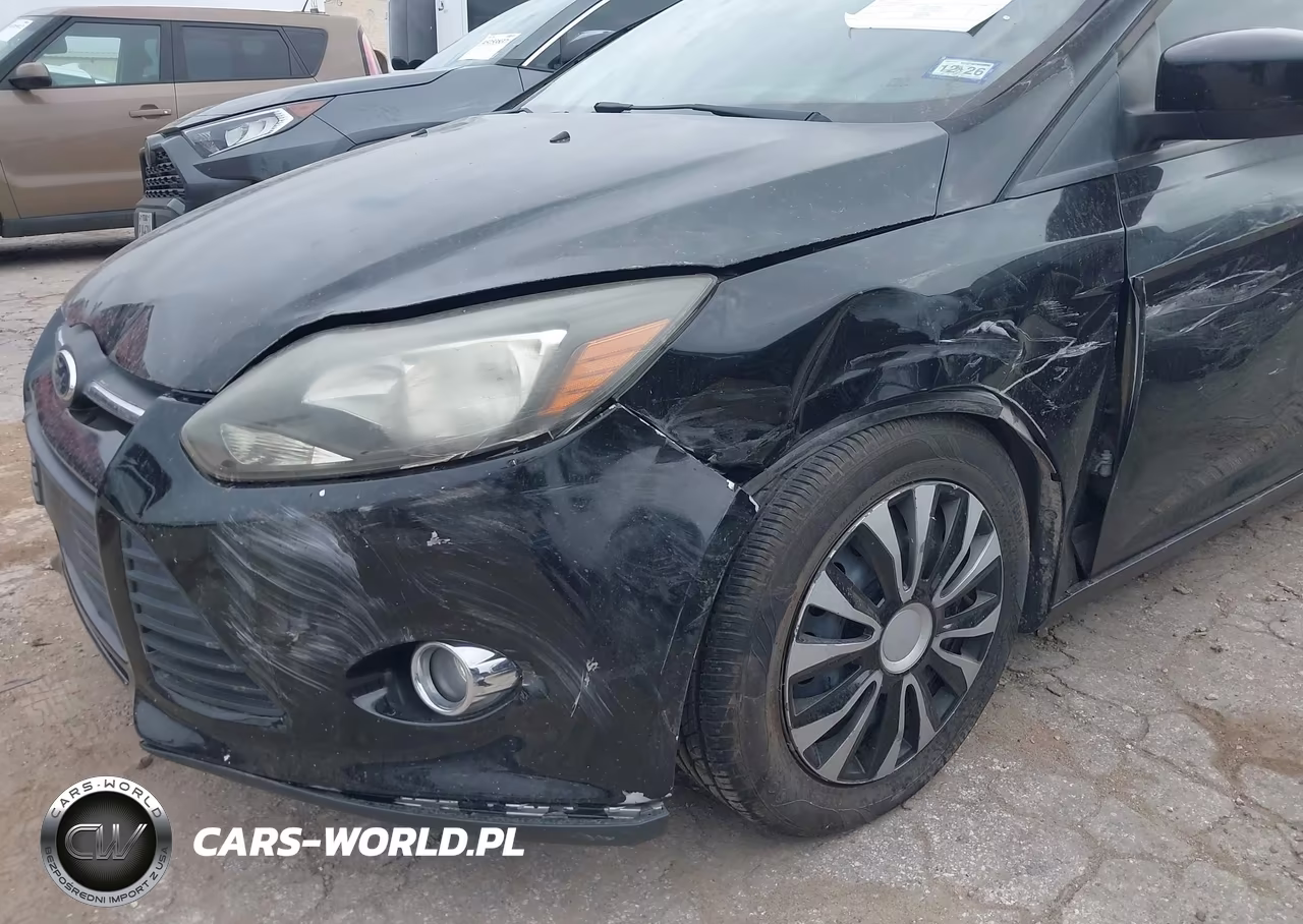 2012 Ford Focus Se VIN:1FAHP3K23CL374240 - 6