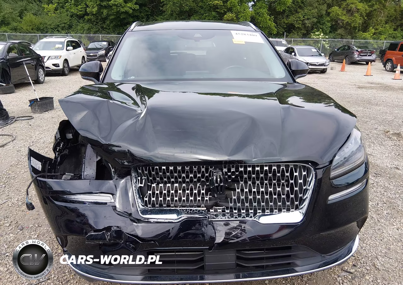 2022 Lincoln Corsair Standard VIN:5LMCJ1D99NUL37414 - 13