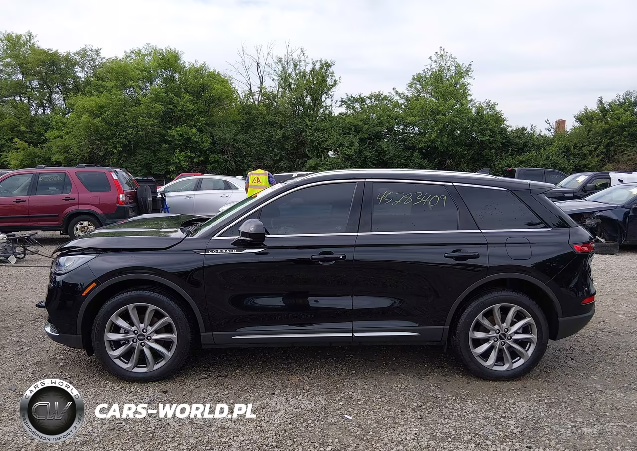 2022 Lincoln Corsair Standard VIN:5LMCJ1D99NUL37414 - 15