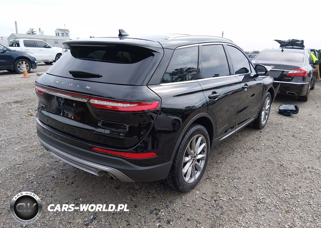 2022 Lincoln Corsair Standard VIN:5LMCJ1D99NUL37414 - 4