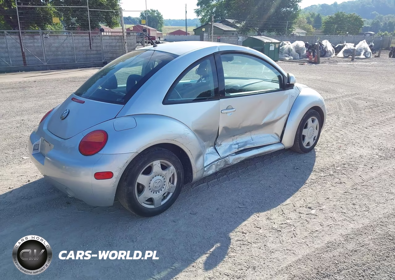 1999 Volkswagen New Beetle Gls VIN:3VWCC21CXXM474261 - 4